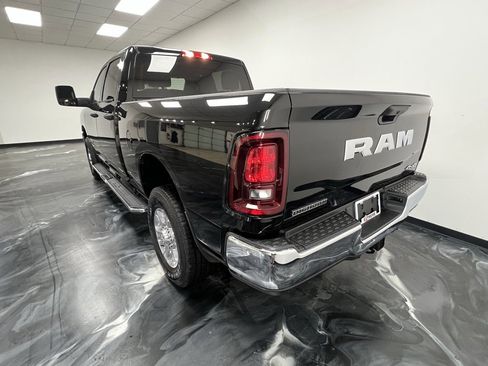 Used 2025 RAM 2500 Big Horn image 18