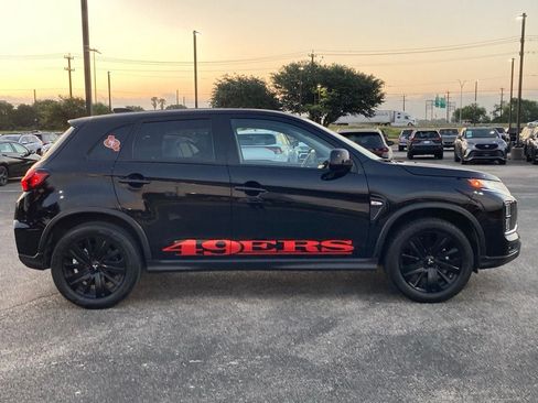 Used 2024 Mitsubishi Outlander Sport LE AWD/4WD image 4
