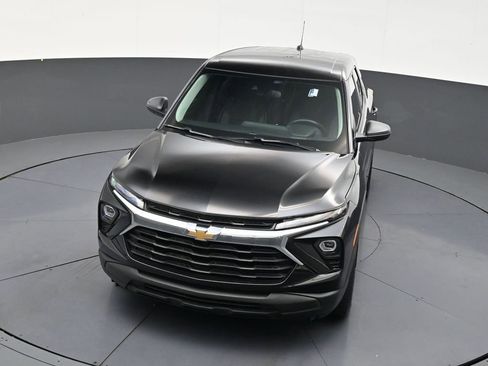 Used 2025 Chevrolet TrailBlazer LS FWD image 20