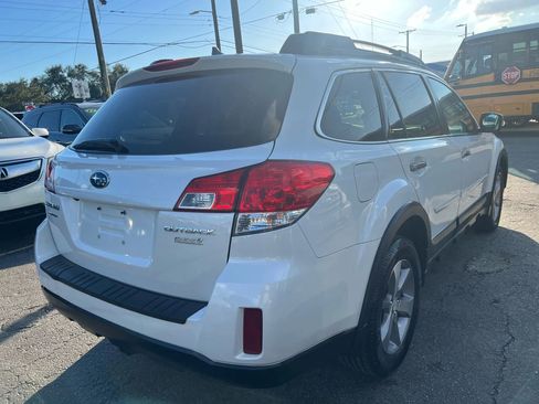 Used 2014 Subaru Outback 2.5i Limited image 5