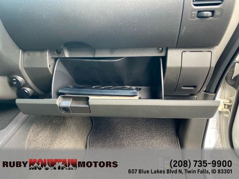 Used 2009 Nissan Frontier PRO-4X w/ Pro-4x Value Truck Pkg AWD/4WD image 30