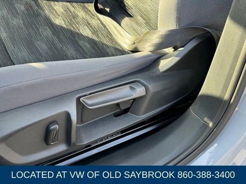 Certified 2022 Volkswagen ID.4 Pro AWD/4WD image 30