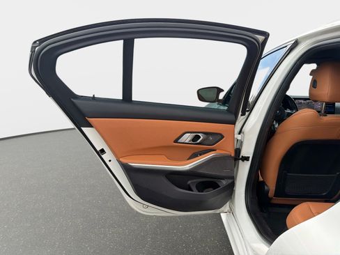 Used 2023 BMW M340i w/ Premium Package RWD image 29