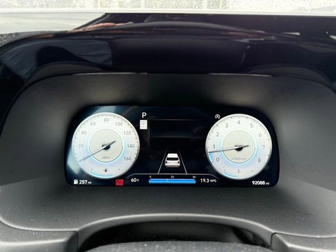 Used 2023 Hyundai Palisade Calligraphy image 15