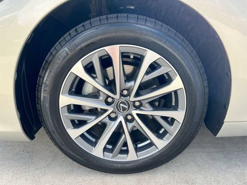 Certified 2023 Lexus ES 350 w/ Accessory Package (Z2) FWD image 9