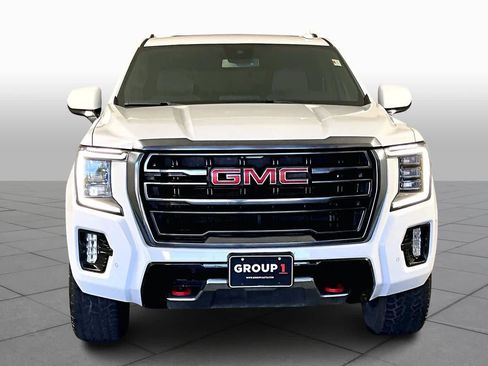 Certified 2023 GMC Yukon AT4 image 4