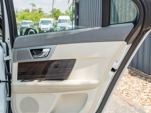 Used 2012 Jaguar XF Portfolio image 39