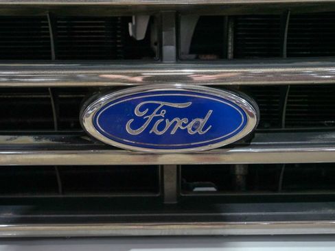 Used 1989 Ford F250 4x4 Regular Cab image 21