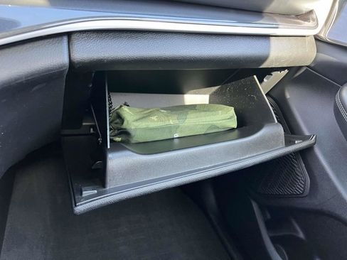 Used 2023 Jeep Grand Cherokee L Laredo image 33