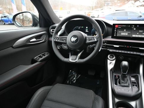 Used 2024 Dodge Hornet R/T w/ R/T Blacktop Package image 11