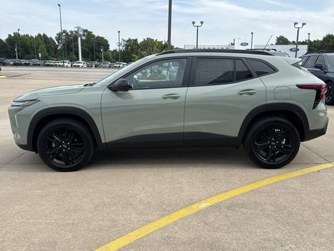 New 2026 Chevrolet Trax ACTIV w/ Driver Confidence Package FWD image 11