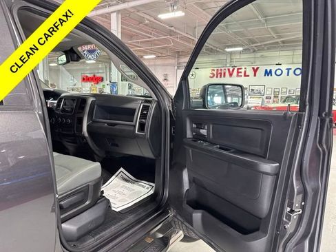 Used 2016 RAM 1500 Express AWD/4WD image 34