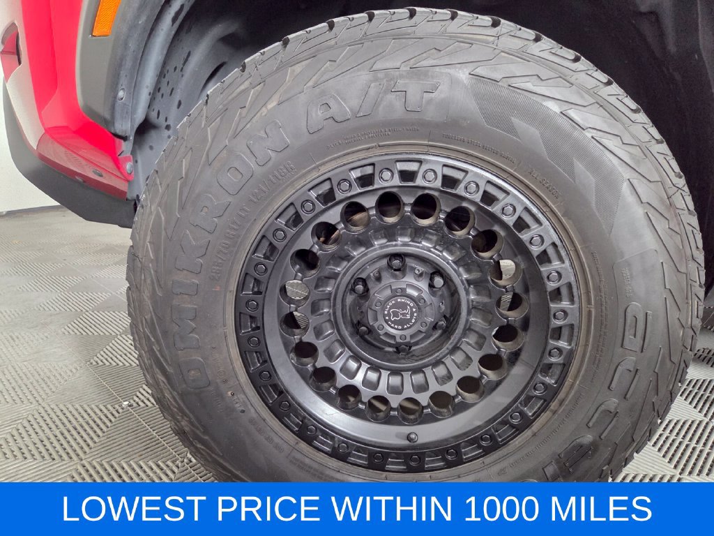 Used 2024 Nissan Frontier PRO-4X w/ Off-Road Protection Package AWD/4WD image 7