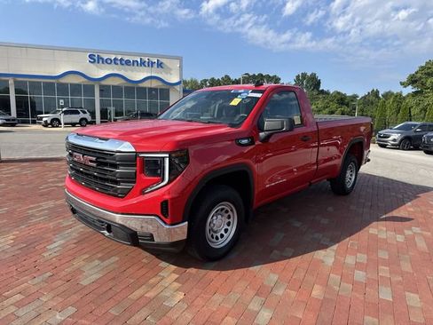 Used 2025 GMC Sierra 1500 Pro w/ Convenience Package RWD image 1