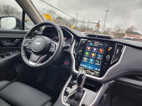 Certified 2025 Subaru Outback Limited image 29