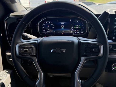 Used 2023 Chevrolet Silverado 1500 LT Trail Boss w/ Protection Package image 17