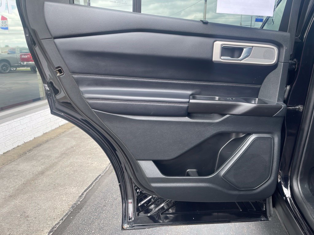 Used 2020 Ford Explorer Limited AWD/4WD image 26