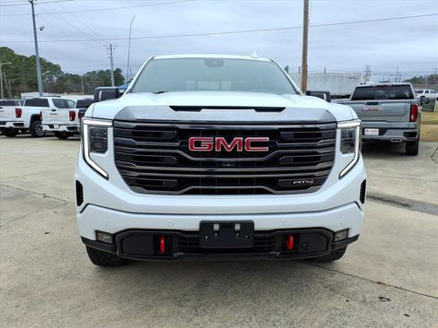 Used 2023 GMC Sierra 1500 AT4 w/ AT4 Premium Package image 2
