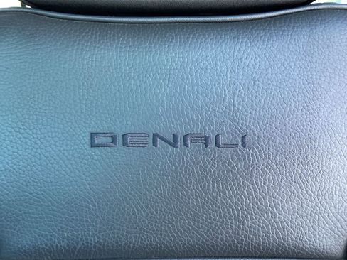 Used 2022 GMC Sierra 1500 Denali image 20