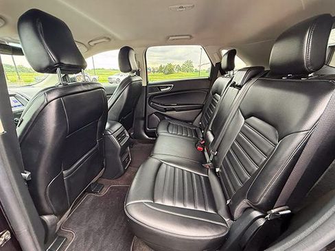 Used 2020 Ford Edge SEL AWD/4WD image 12