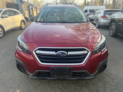 Used 2019 Subaru Outback 2.5i image 2