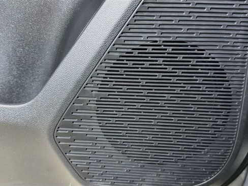 Used 2026 Chevrolet Equinox ACTIV FWD image 28