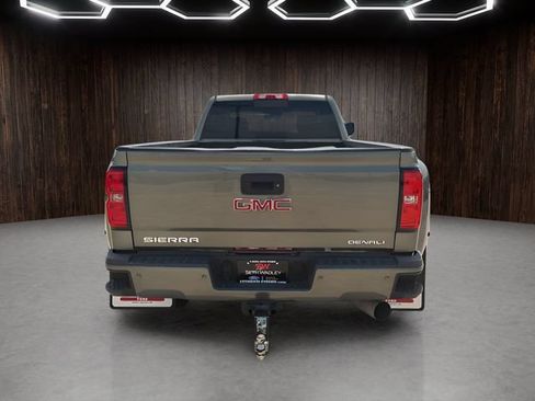 Used 2018 GMC Sierra 3500 Denali w/ Duramax Plus Package AWD/4WD image 6