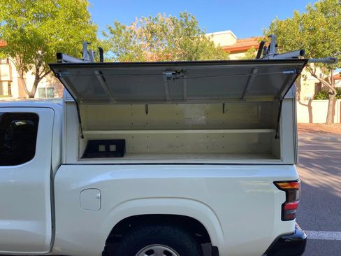 Used 2022 Nissan Frontier S AWD/4WD image 9