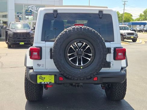 New 2026 Jeep Wrangler Unlimited Rubicon AWD/4WD image 13