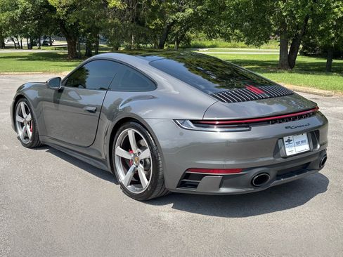 Used 2020 Porsche 911 Carrera 4S AWD/4WD image 4