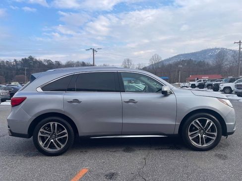 Used 2017 Acura MDX SH-AWD w/ Advance Package image 8