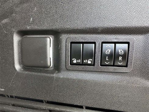 Certified 2023 Chevrolet Tahoe LT w/ Luxury Package image 14