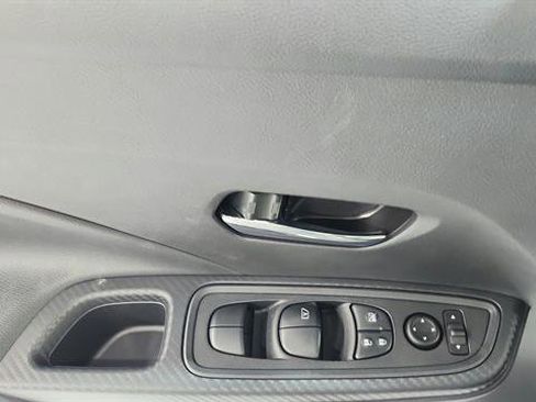 Certified 2025 Nissan Versa SV w/ Trunk Package image 20