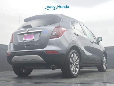 Used 2020 Buick Encore Preferred image 33
