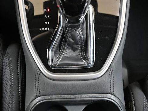 Used 2025 Subaru Outback Premium image 35