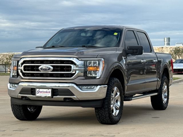 Used 2022 Ford F150 XLT w/ Equipment Group 302A High AWD/4WD image 3