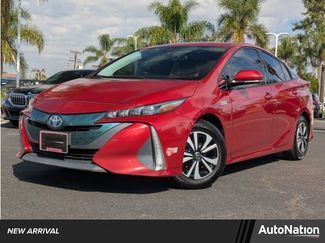 Used 2018 Toyota Prius Prime Premium w/ Carpet Mat Package video 1