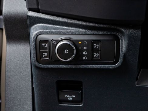 Used 2025 Ford Bronco Outer Banks image 22