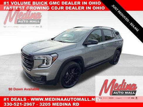 Used 2023 GMC Terrain SLE w/ Elevation Edition AWD/4WD image 1