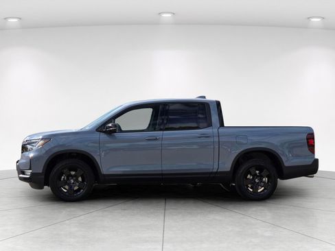 New 2026 Honda Ridgeline Black Edition image 7