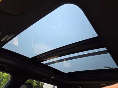 New 2025 Nissan Armada Platinum Reserve image 36