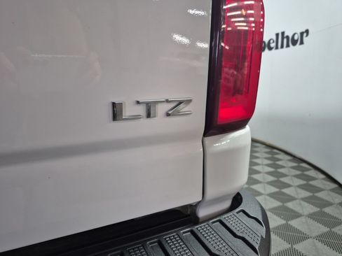 Used 2020 Chevrolet Silverado 2500 LTZ w/ LTZ Convenience Package AWD/4WD image 26