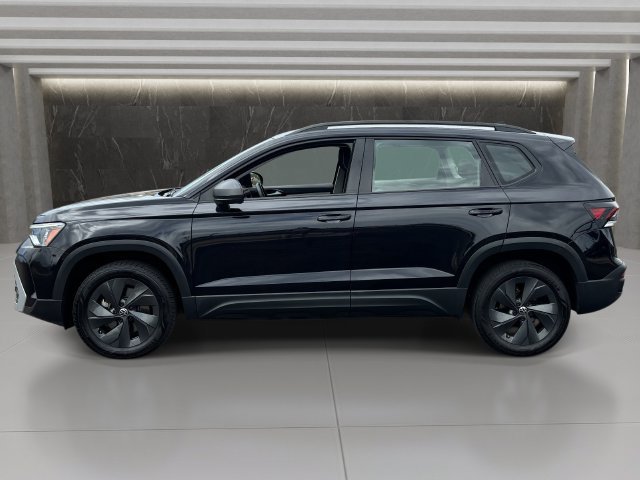 Used 2025 Volkswagen Taos S FWD image 2