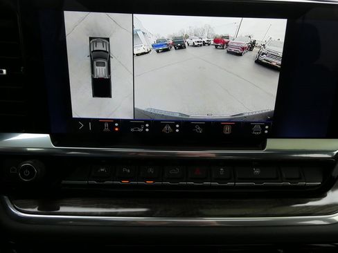 Certified 2025 Chevrolet Silverado 1500 LTZ w/ LTZ Premium Package image 34