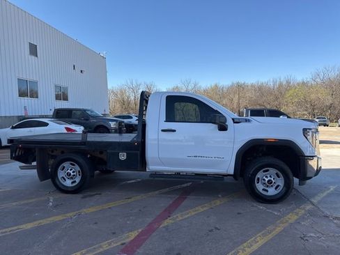 Used 2024 GMC Sierra 2500 Pro w/ Convenience Package image 15