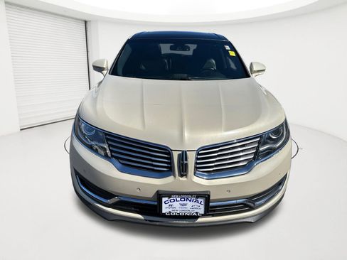 Used 2016 Lincoln MKX Reserve w/ Technology Package AWD/4WD image 23