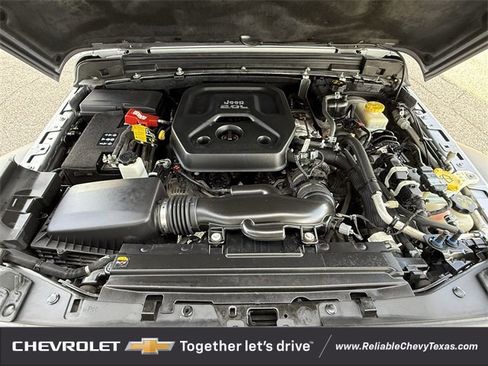 Used 2021 Jeep Wrangler Unlimited Sport image 32