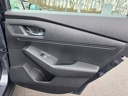 Used 2025 Honda Accord LX image 16