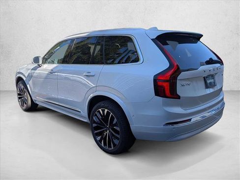 New 2026 Volvo XC90 T8 Ultra w/ Protection Package AWD/4WD image 8