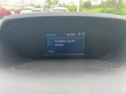 Used 2015 Ford Transit 350 XLT RWD image 19